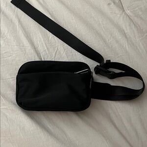 Black Crossbody Sling Bag - Minimal Everyday Carry